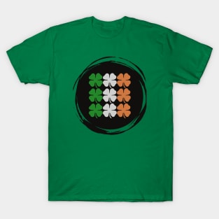 Pattern shamrock irish flag T-Shirt